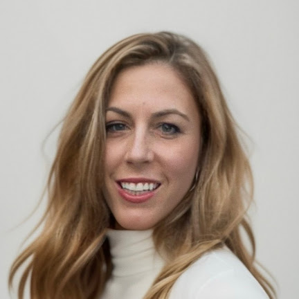 Laura Svejnar